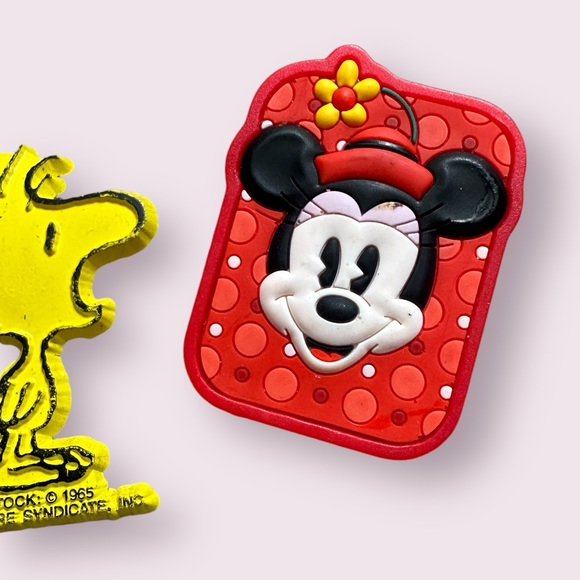 Set Of Two Refrigerator Magnets Peanuts 1965 Woodstock And Minnie Mouse - Picture 3 of 9